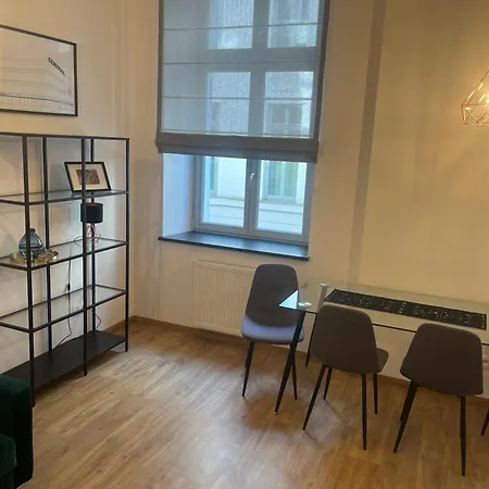 Sienkiewicza Loft1 Apartment *